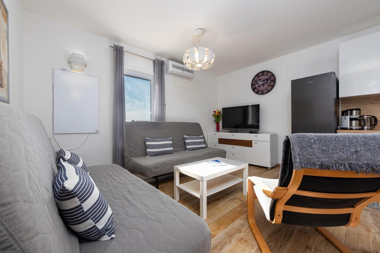 Hibiskus App1 Apartment Vir Ngoại thất bức ảnh